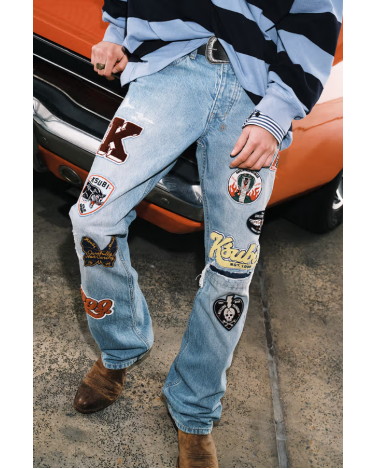 Introducing Neo‑Nostalgia: