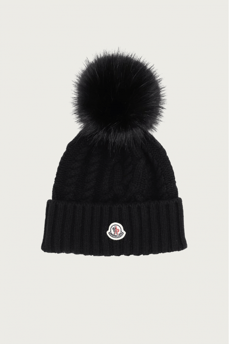 Cable Knit Pom Beanie